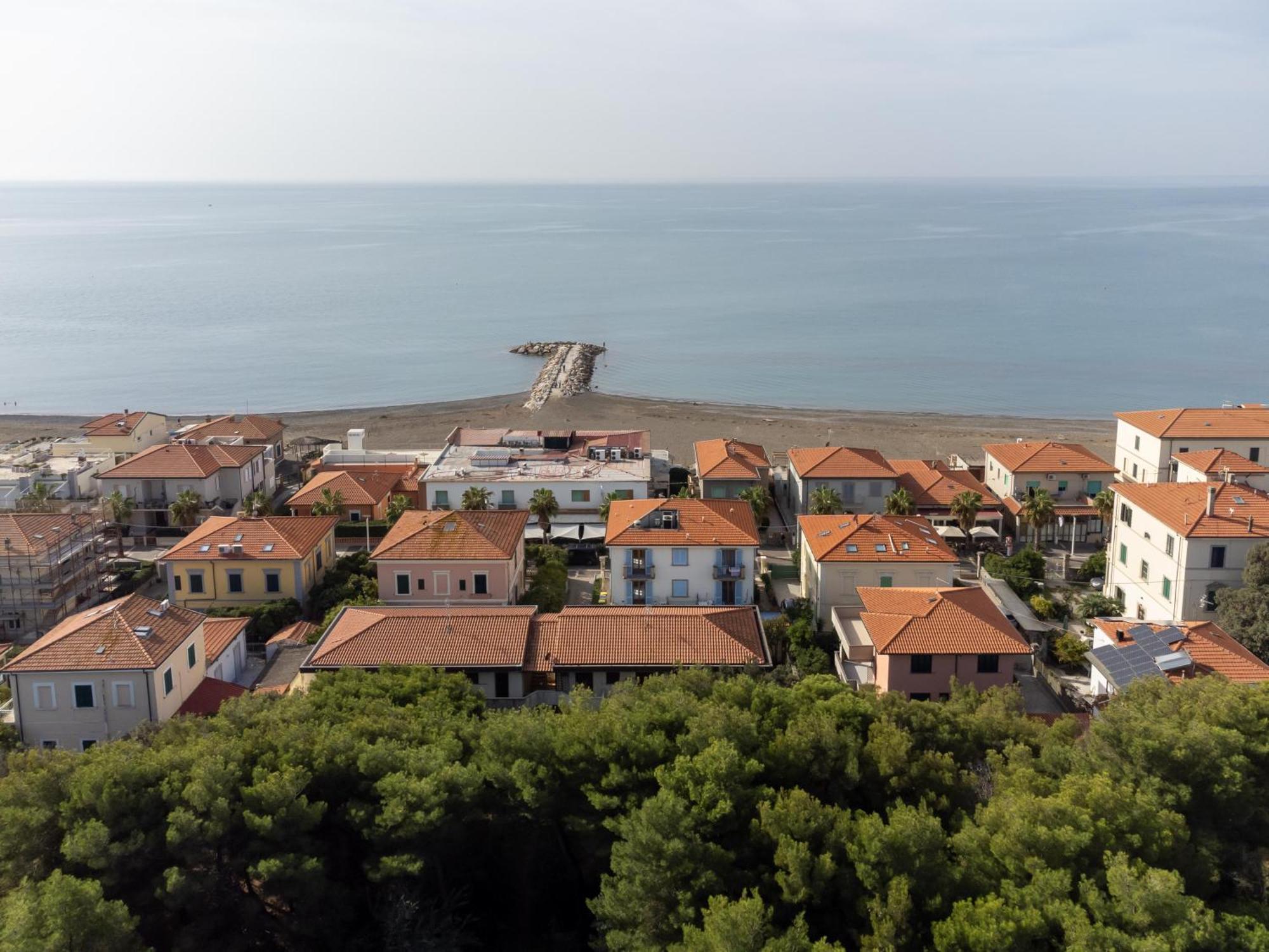 Zi Maria Hotel Marina di Cecina Kültér fotó