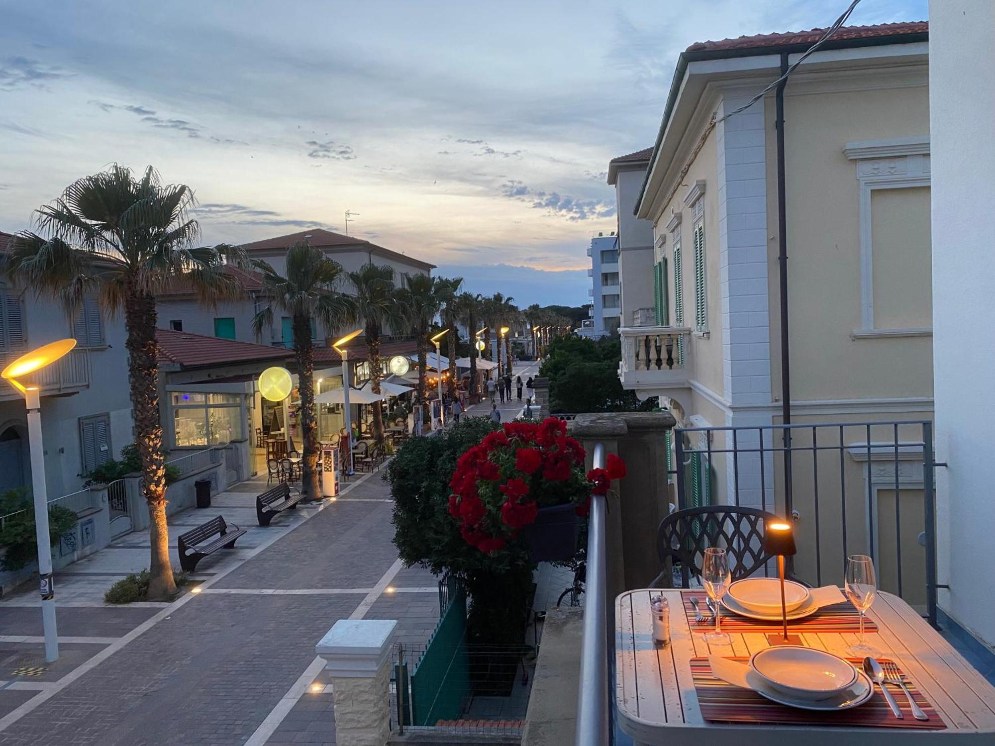 Zi Maria Hotel Marina di Cecina Kültér fotó