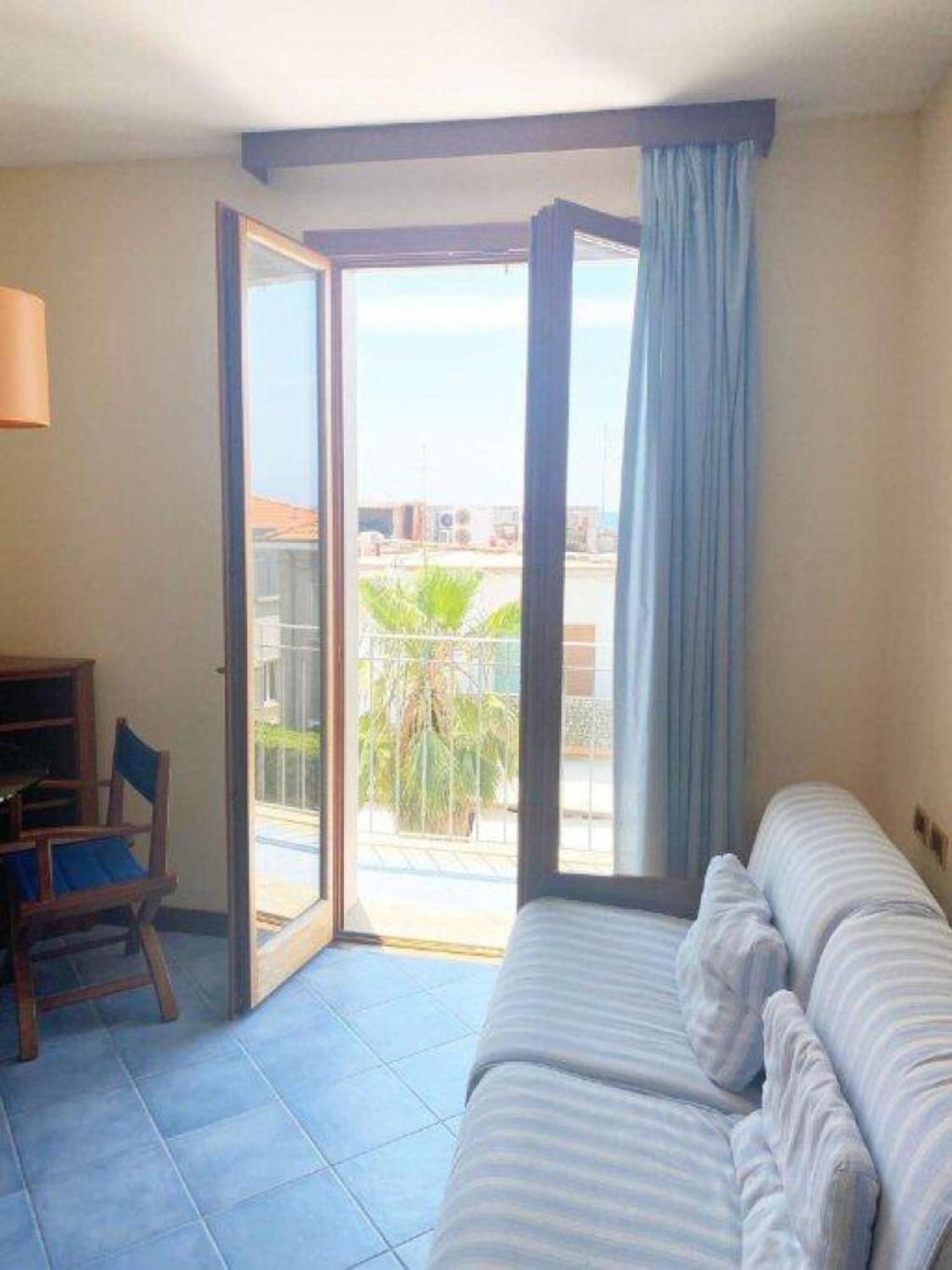Zi Maria Hotel Marina di Cecina Kültér fotó