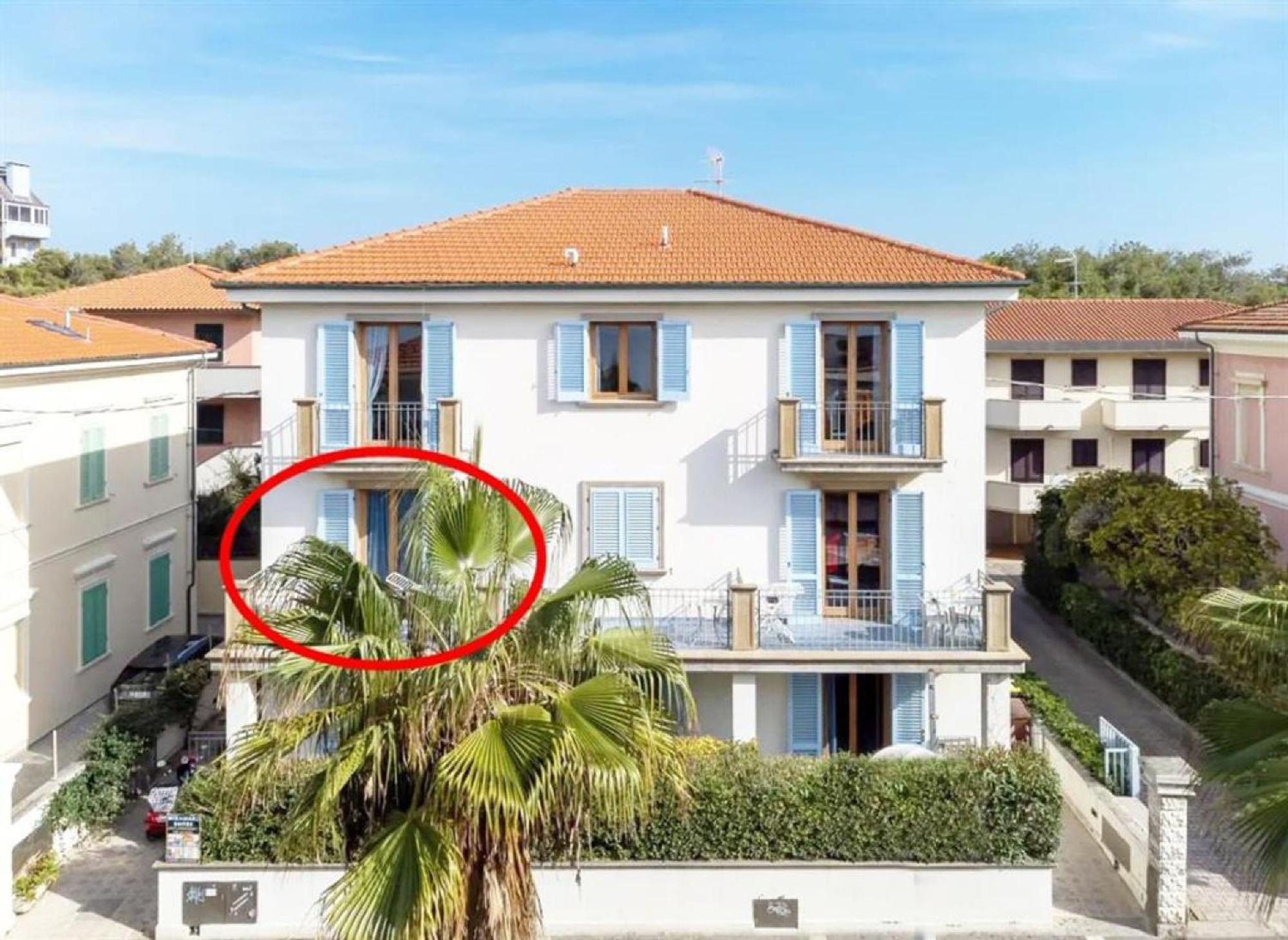 Zi Maria Hotel Marina di Cecina Kültér fotó